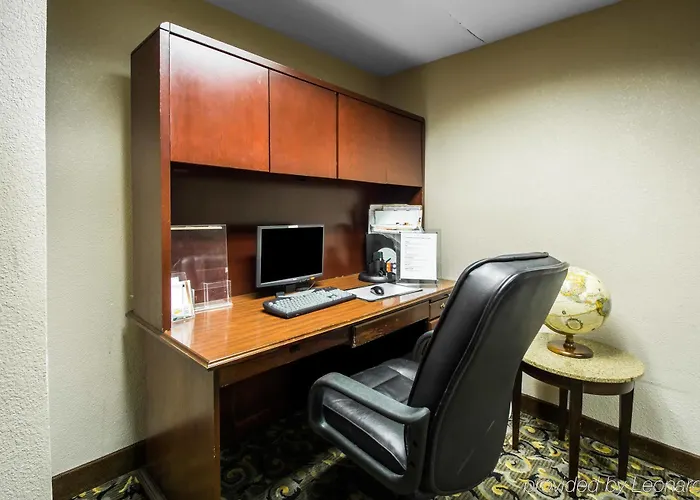 Hotel Quality & Tallahassee