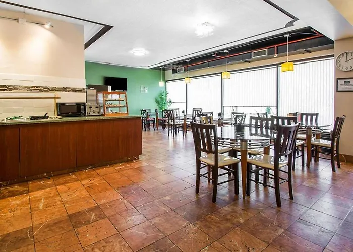 Quality & 3* Tallahassee